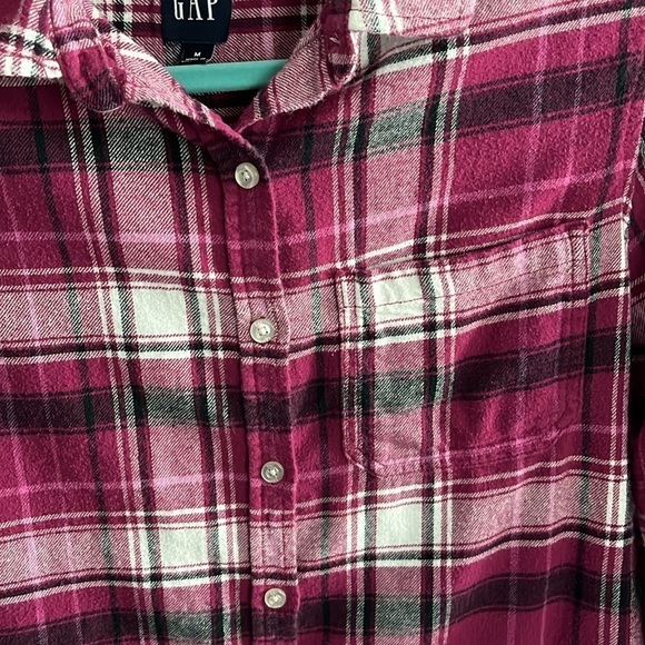 GAP Pink Boyfriend Flannel Size Medium - Picture 8 of 11